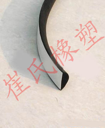 供应D型发泡密封条